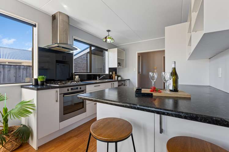 53 Gardenia Avenue Bell Block_8