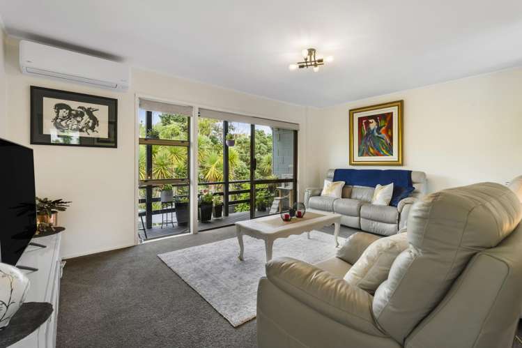 2/10 Seaton Road Murrays Bay_19