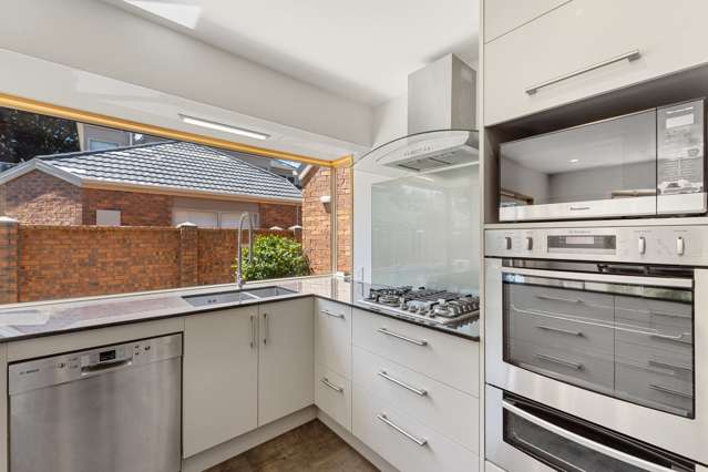 2/187C Waimea Terrace Beckenham_4