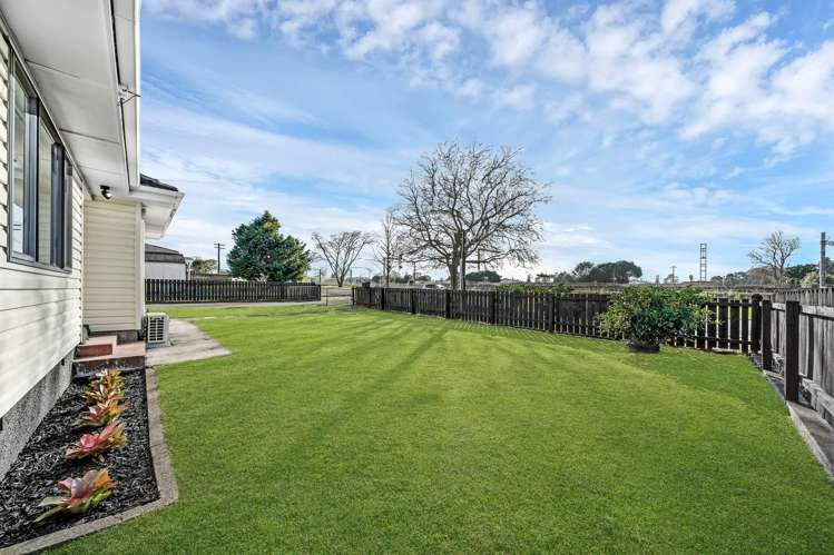 29 Railway Street West Papakura_17