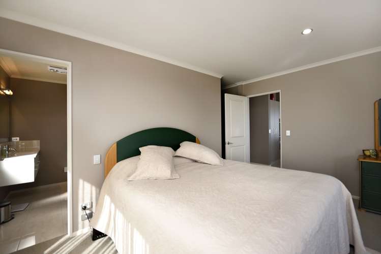 6 Berkshire Place Stoke_9