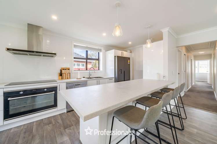 7 Pearce Crescent Taita_8