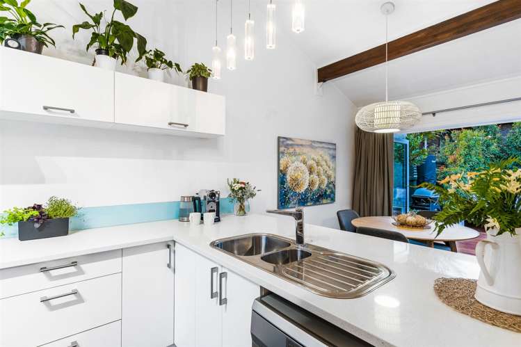 2/40 James Evans Drive Northcote_8