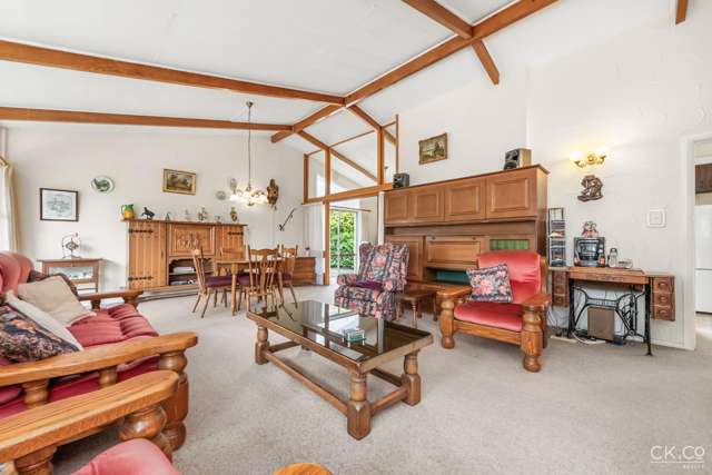 42 Norana Road Maoribank_4