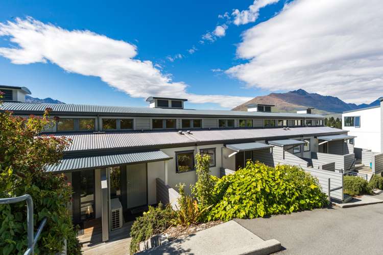 22/239 Frankton Road Queenstown_12