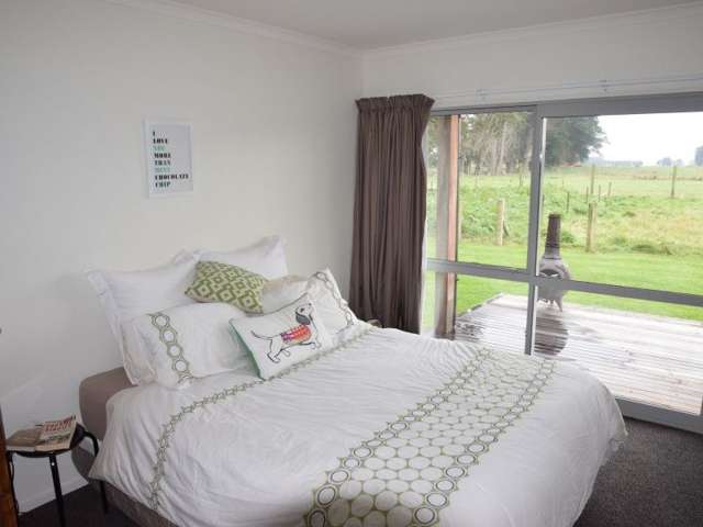 358 Bay Road West Plains_4