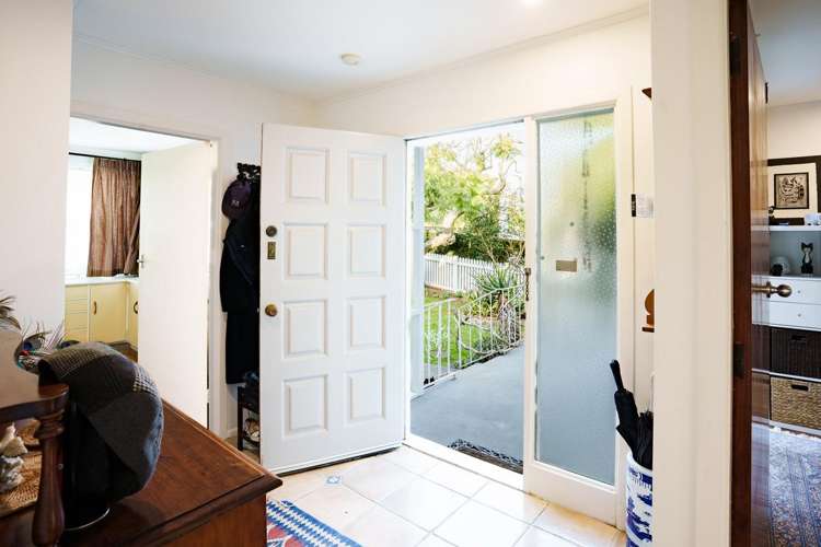 1/47 Rautara Street_2