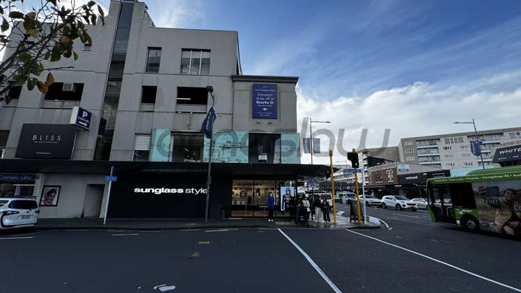 Unit I/255 Broadway Newmarket_4