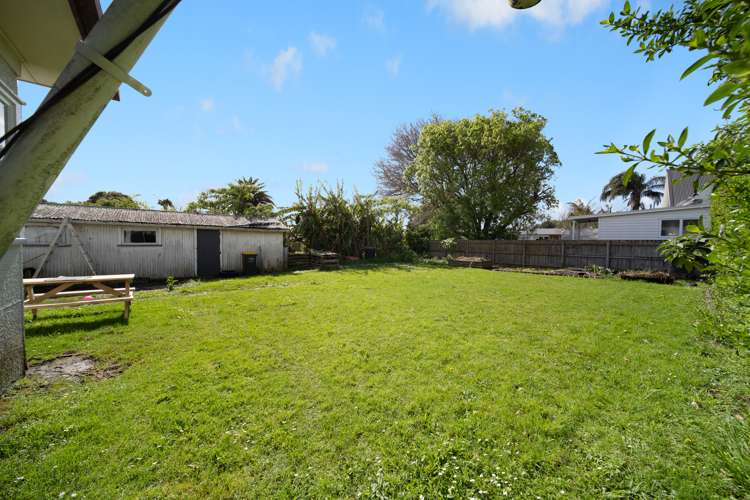 332 Massey Road Mangere East_4