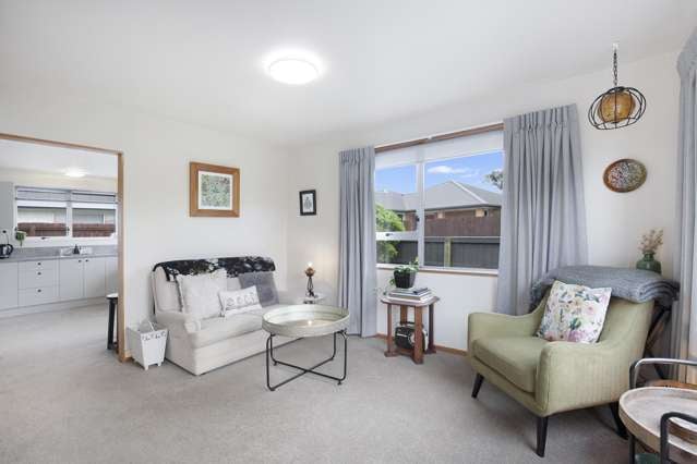 1A/5 Purakanui Place Northwood_3