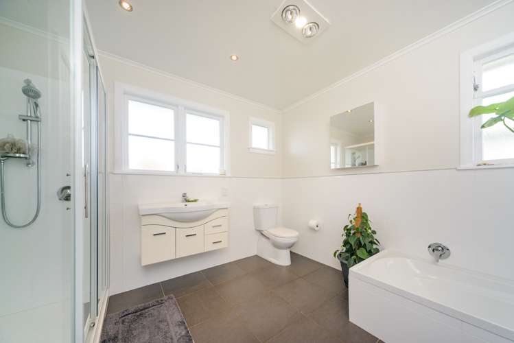 32 Aberdeen Avenue Takaro_12