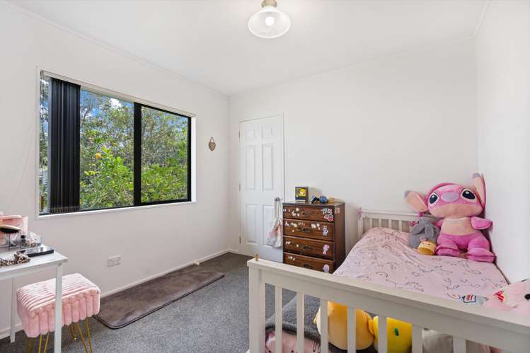 5 Greenview Way Te Kamo_8