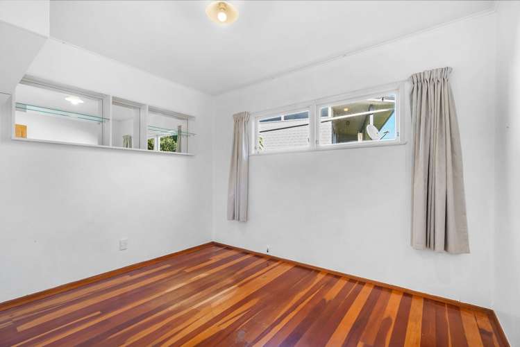 44 Hilltop Avenue Morningside_8