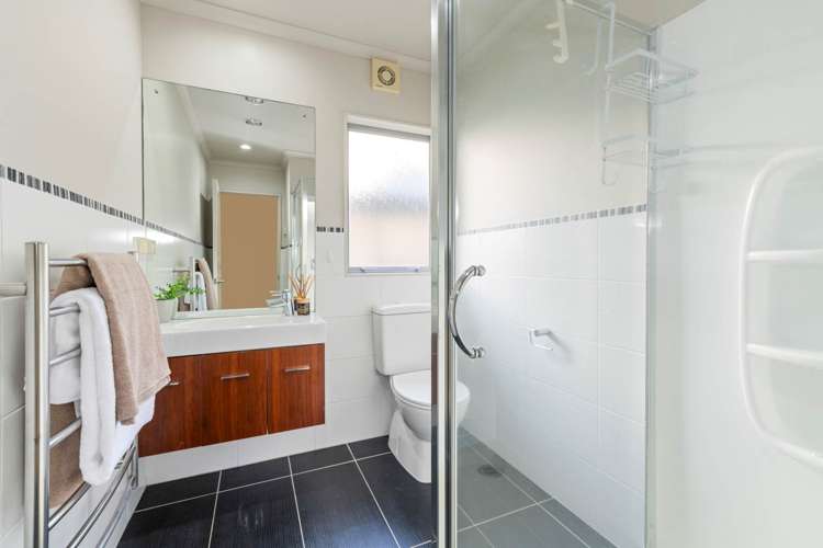 17 Laurel Oak Drive Schnapper Rock_17