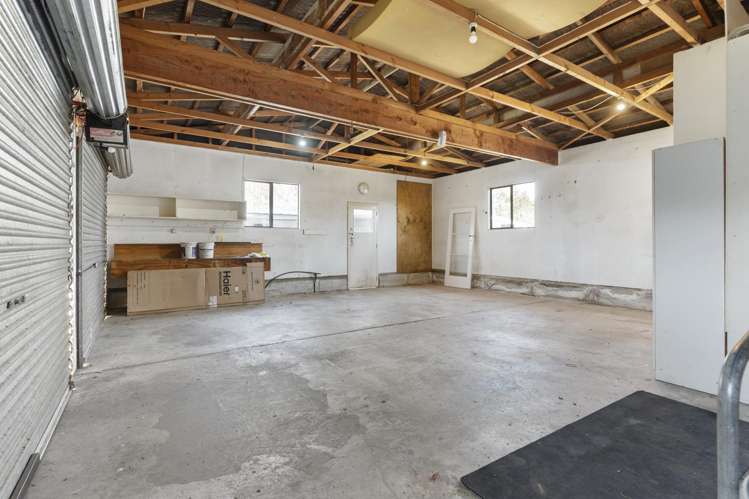 3 Deller Drive Carterton_14