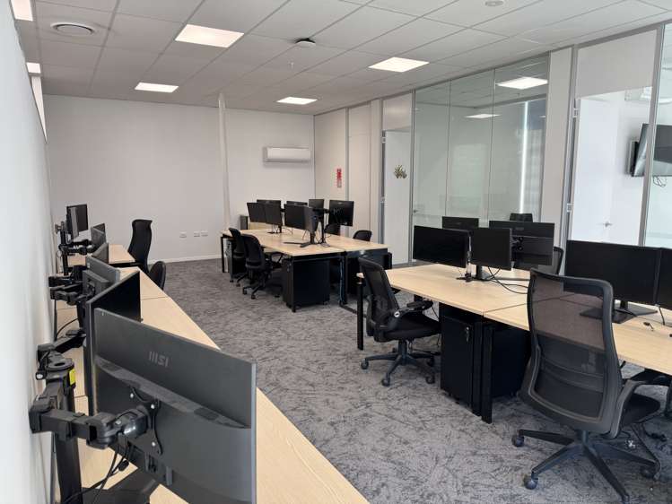 8 Chonny Crescent Manurewa_16