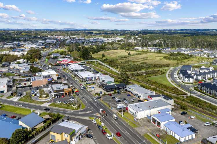 7 and 8/329A Main Road Huapai_18