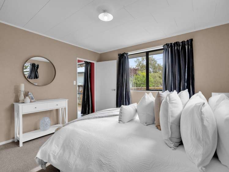 128 Brookfield Street Hamilton East_11