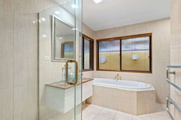 9 Zeehaen Place Britannia Heights_11