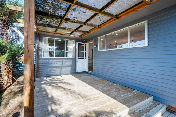 27A Macdonald Road Glenview_15
