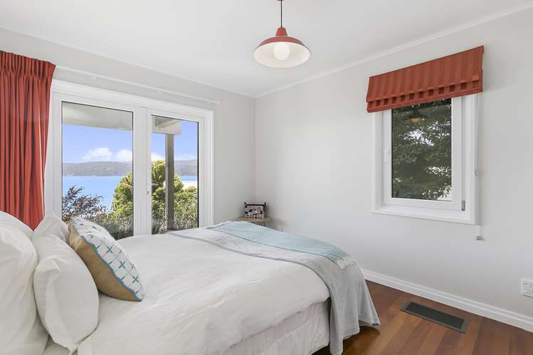 11 Tai Paku Paku Road Karaka Bays_12