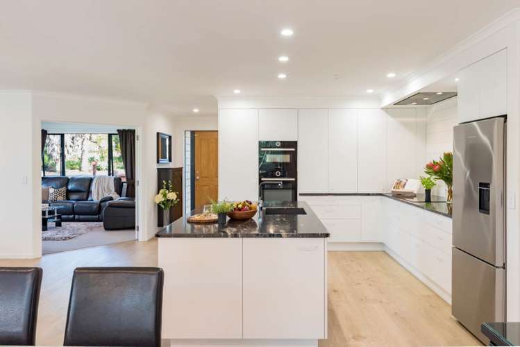 11 Spinnaker Point Paihia_6