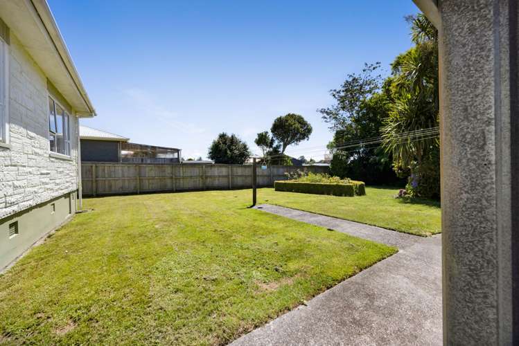 114 Brecon Road Stratford_42