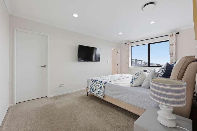10 Tannaghmore Drive Flat Bush_24