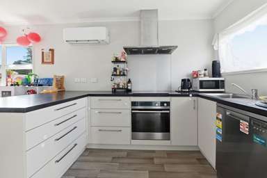 17 Ford Road_1
