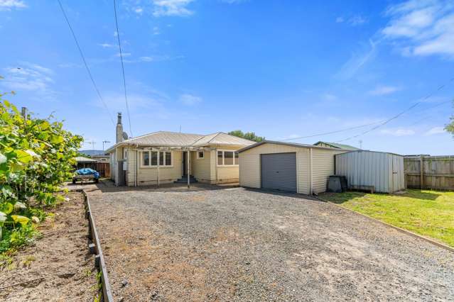 Charming 1950s Home with Endless Potential