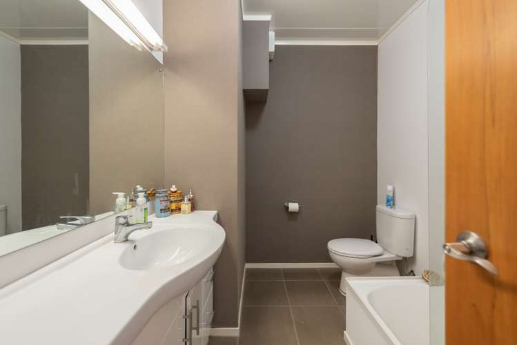 3/2 Mcfarlane Street Mount Victoria_9