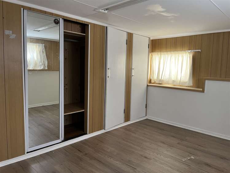 23 Pinewood Street Avondale_13