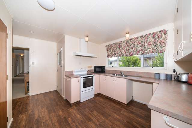 38 Somerset Crescent Highbury_3