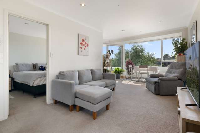 202/332 Maunganui Road 11229_1
