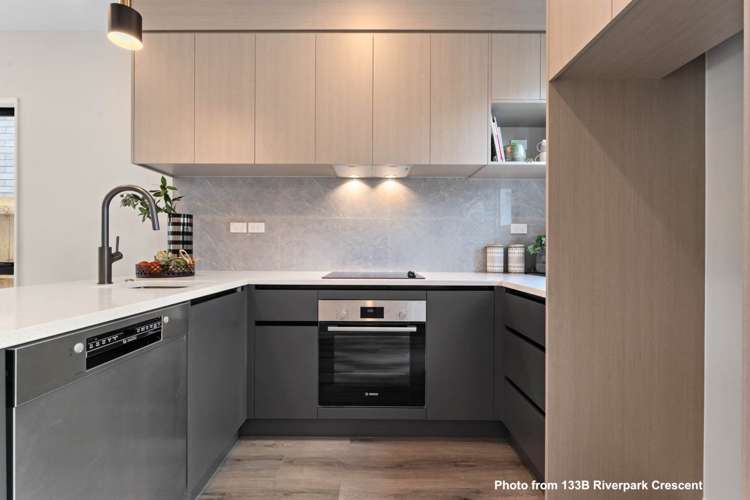 133C Riverpark Crescent Henderson_2