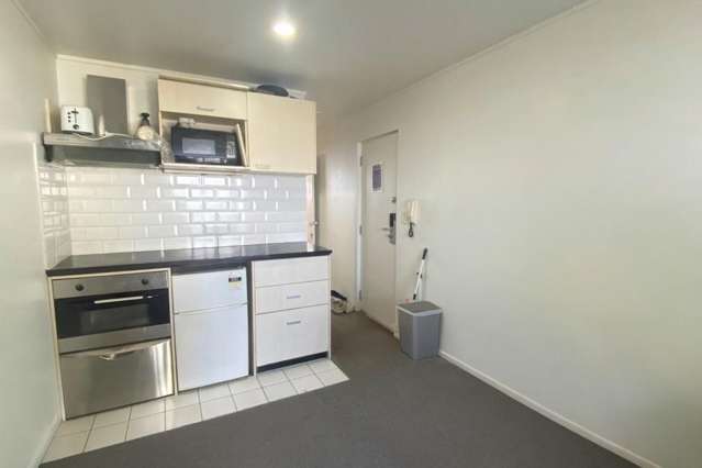  1207/72 Nelson Street Auckland Central_3