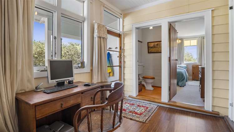 1325 East Coast Road Redvale_9