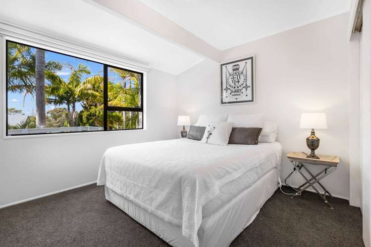 9 Whitecaps Place Hihi_10