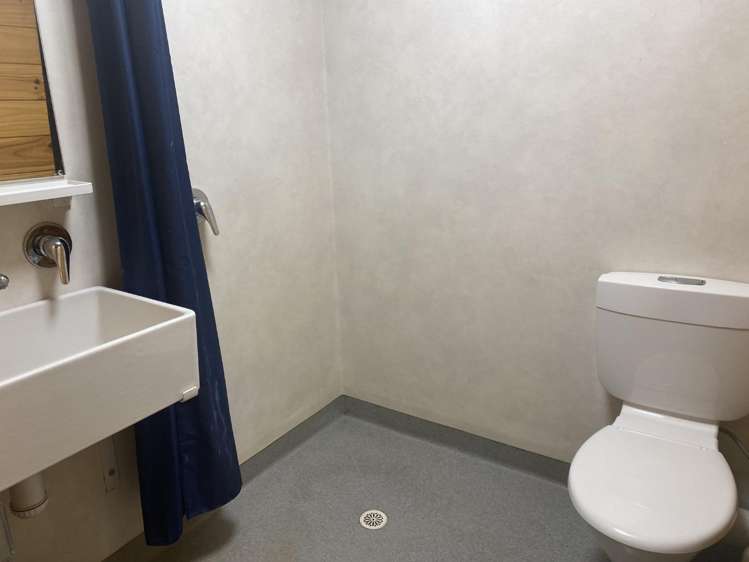 503/12 Martin Square 2185_7