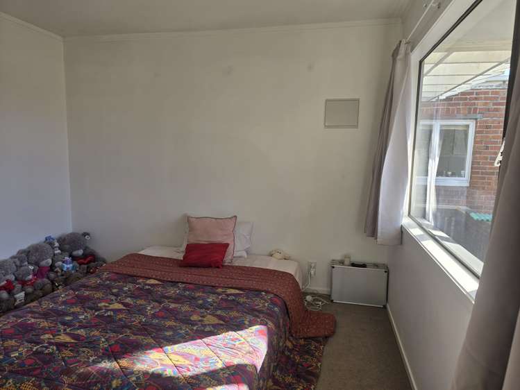 1/8 Staveley Avenue Mount Roskill_4