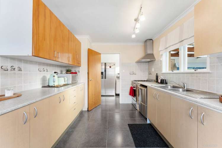 23 Chislehurst Street Henderson_14