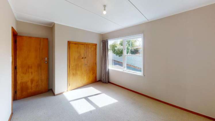 98 Highbury Avenue Highbury_10