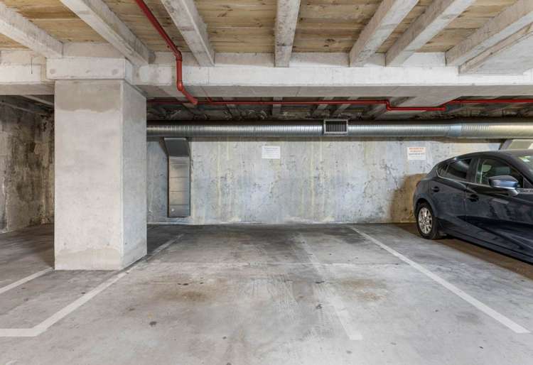 6I/100 Greys Avenue City Centre_14