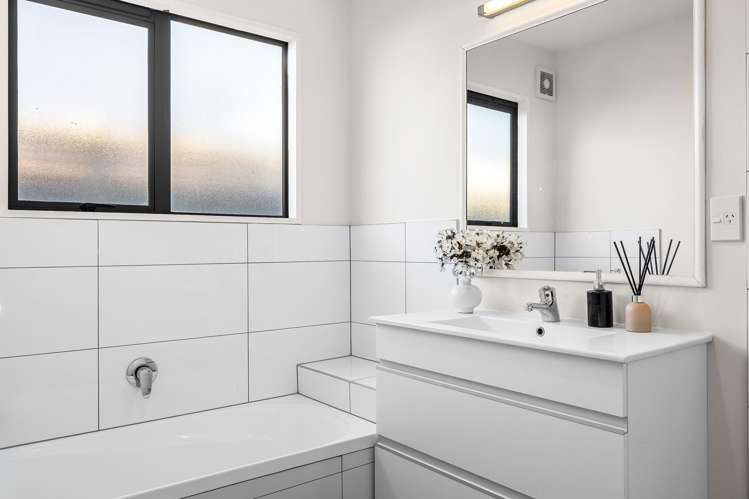 2 Wendy Place Heathcote Valley_10