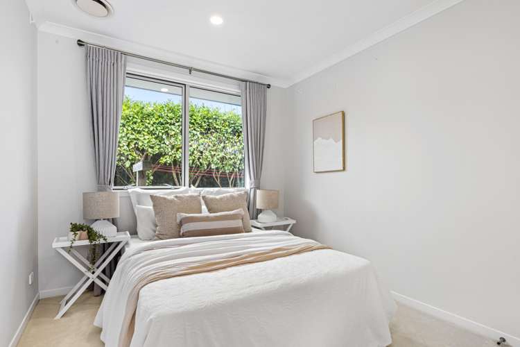 11 Ian Gordon Lane Orewa_13