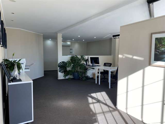 Unit 2, 27 Norton Road Frankton_2