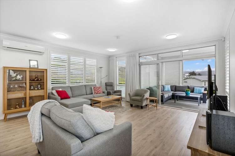 1 Ocean View Terrace Orewa_14