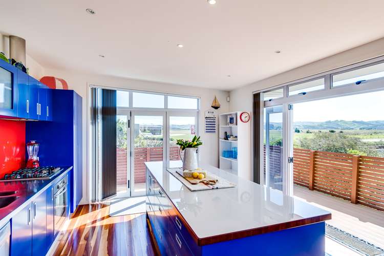 53a The Esplanade Westshore_8