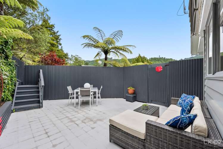 32 Forest Road Pinehaven_15
