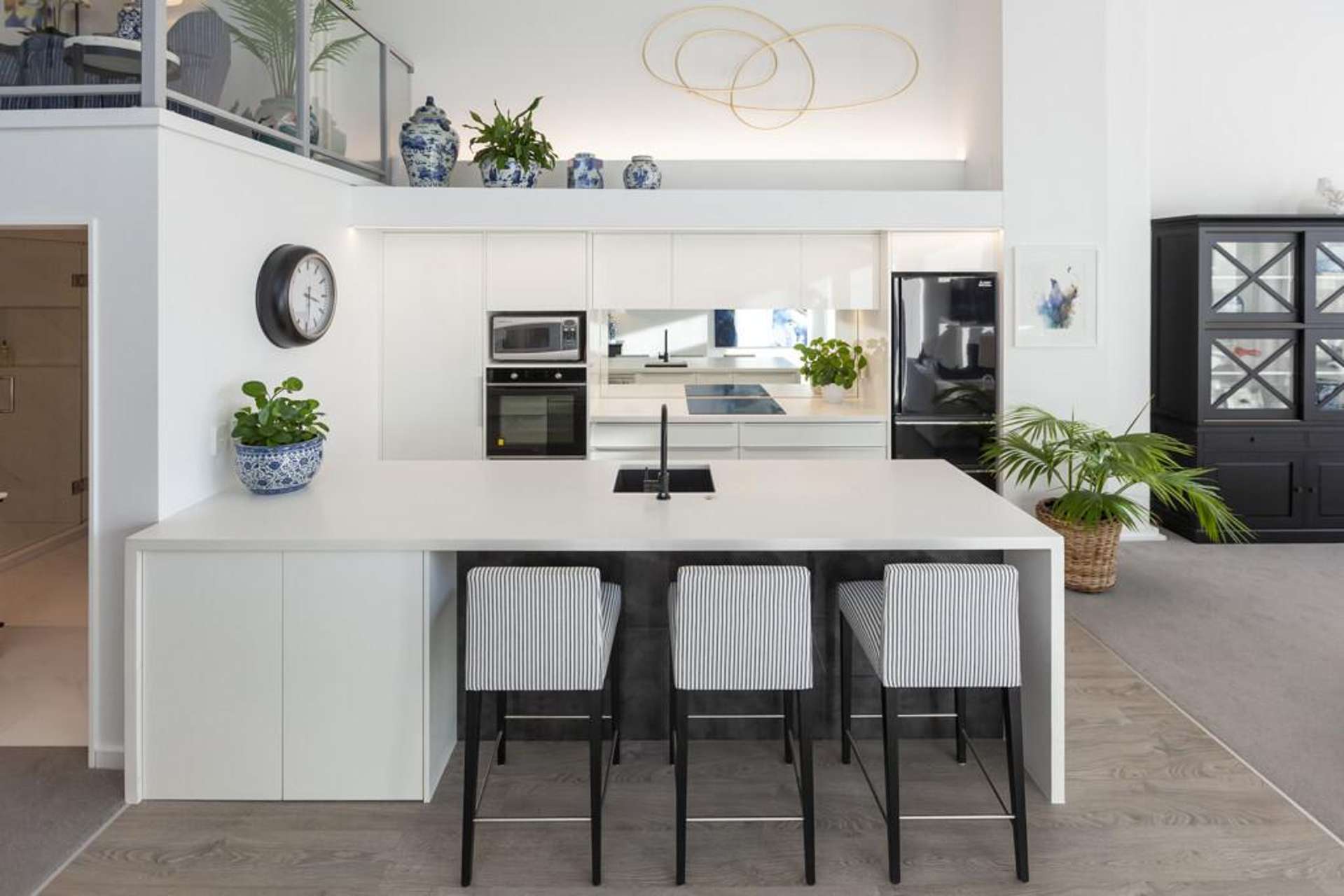 106/107 Thorndon Quay Pipitea_0